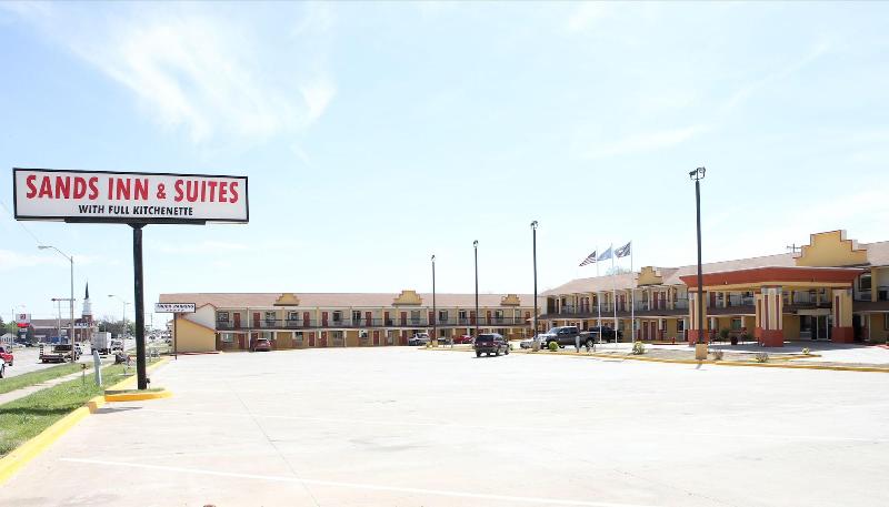 Sands Inn & Kitchen Suites