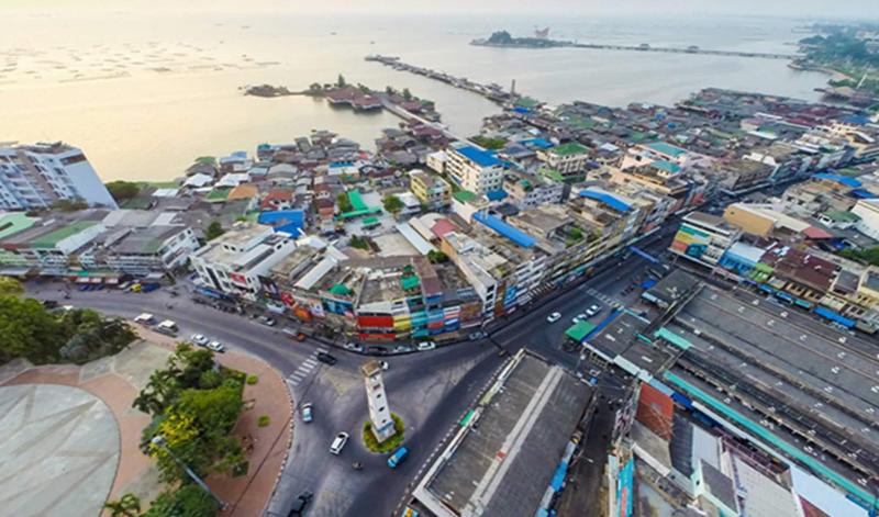 Internet Comic Café YOMIHOO - Adults Only