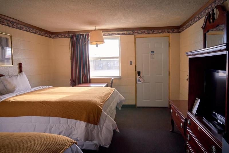 South Wind Inn image