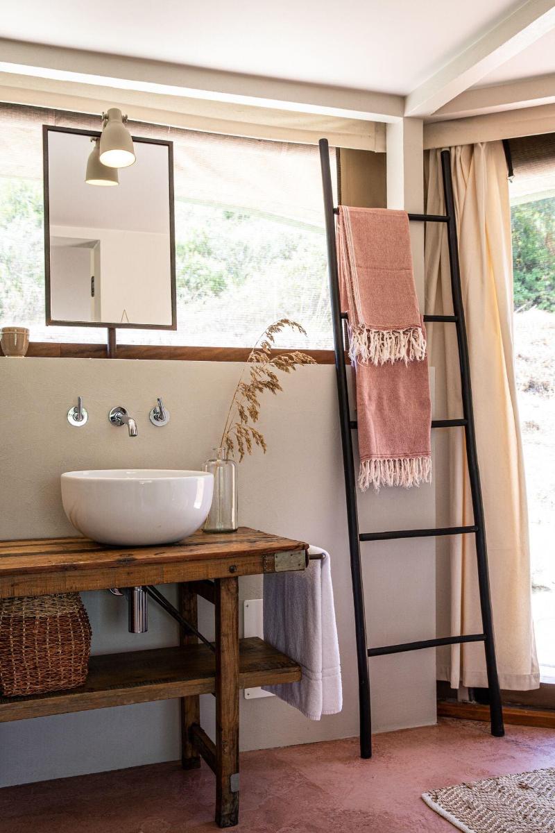IUTA Glamping & Farm image
