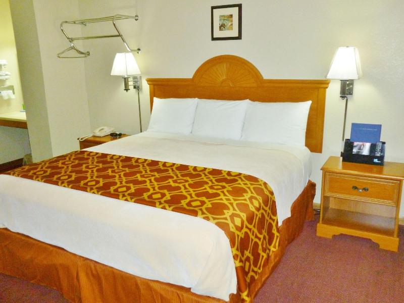 Royal Rest Motel 4