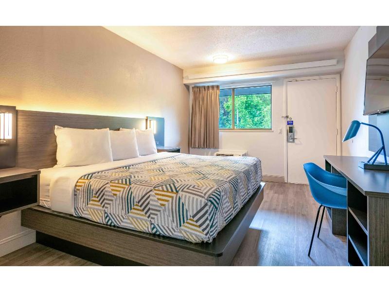 Motel 6 Charlotte, Nc - Coliseum image