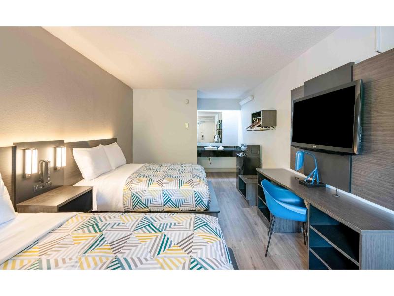 Motel 6 Charlotte, Nc - Coliseum image