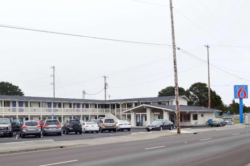 Motel 6 Crescent City, CA image