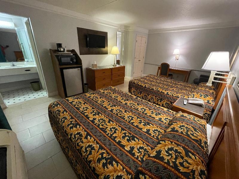 America's Inn - Houston 5
