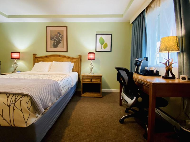 Salida Inn & Monarch Suites image