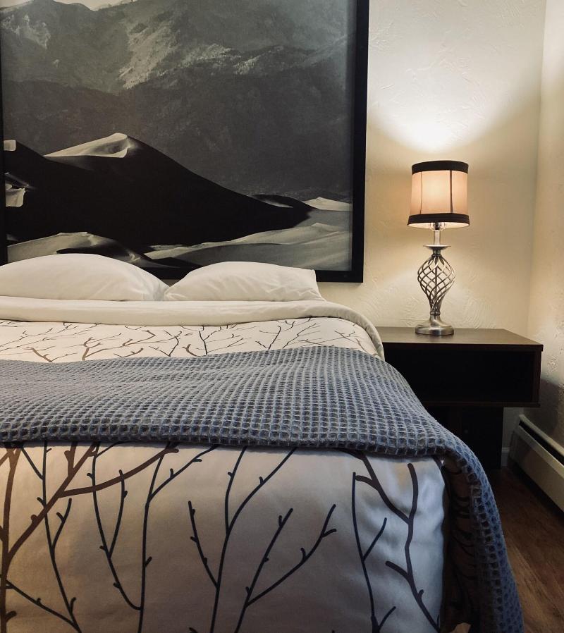 Salida Inn & Monarch Suites image