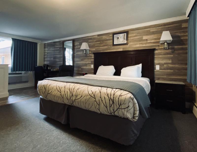 Salida Inn & Monarch Suites image