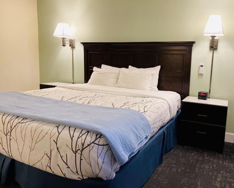 Salida Inn & Monarch Suites image