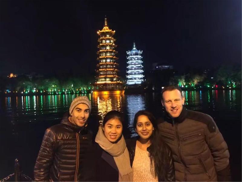Zhengyang City Center Family Inn image