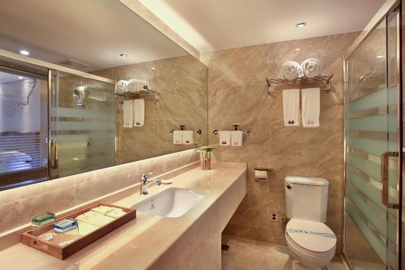Zhengyang City Center Family Inn image