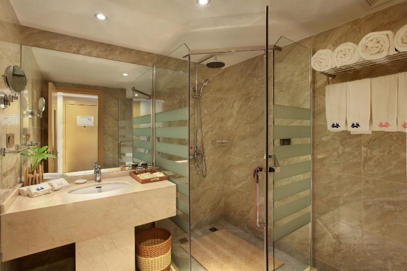 Zhengyang City Center Family Inn image