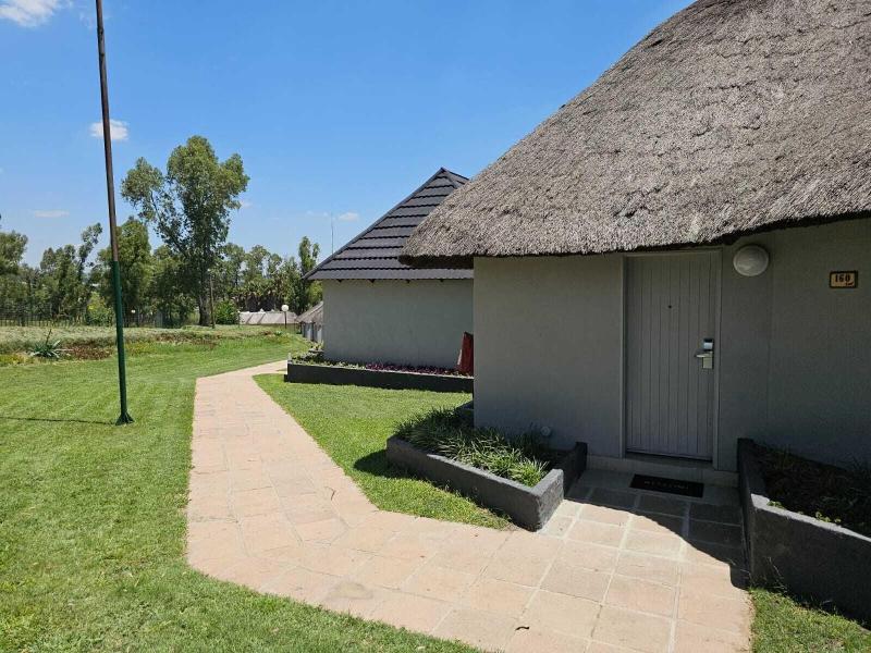 Shumba Valley Lodge image