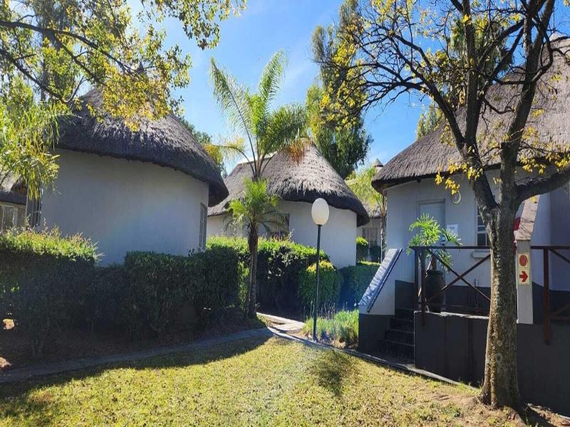 Shumba Valley Lodge image