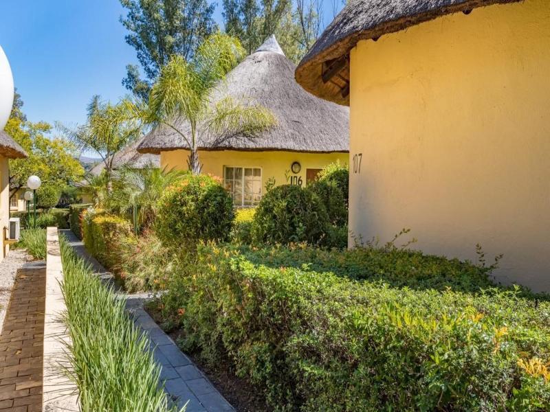 Shumba Valley Lodge image