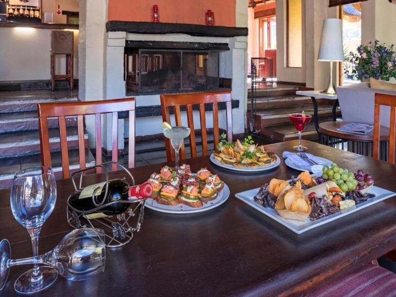 Shumba Valley Lodge image