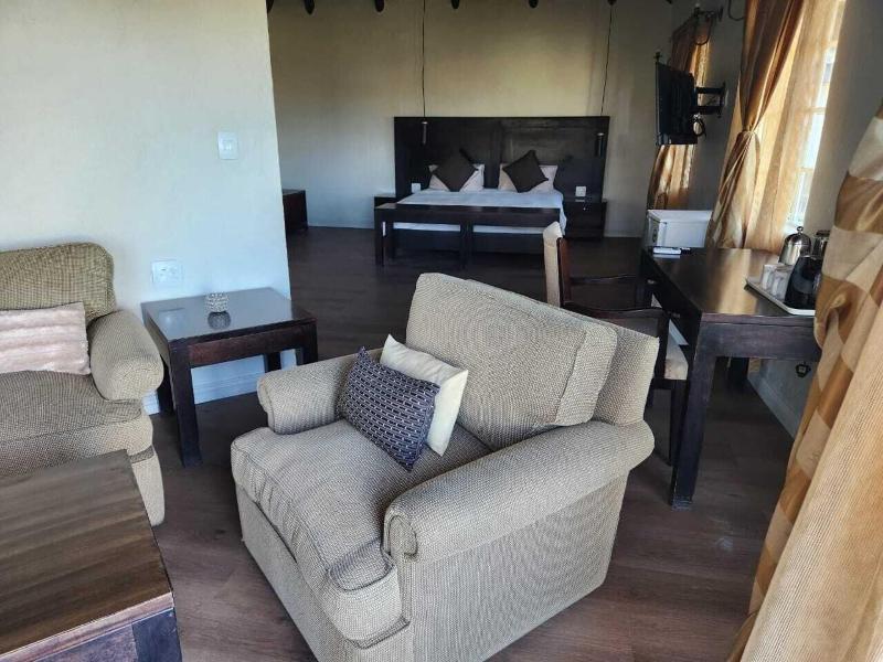 Shumba Valley Lodge image