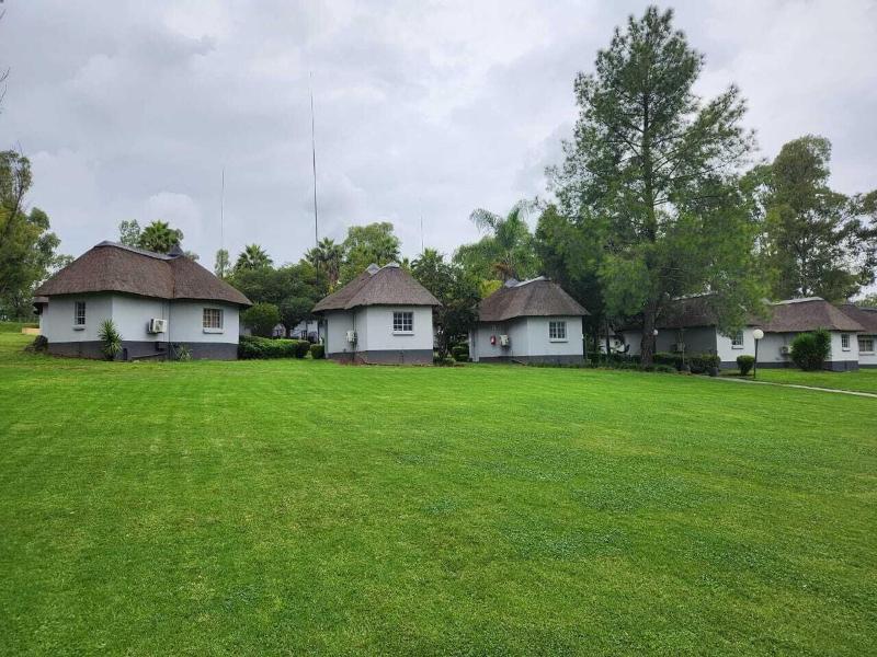 Shumba Valley Lodge image