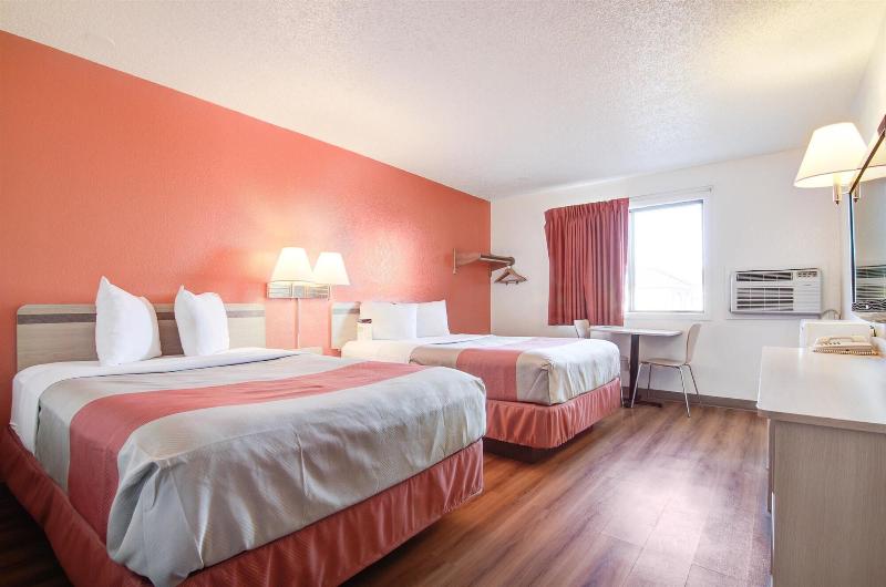 Motel 6 Colby, KS image