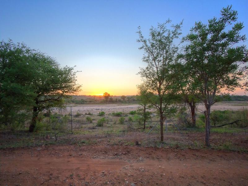 Mvuradona Safari Lodge image