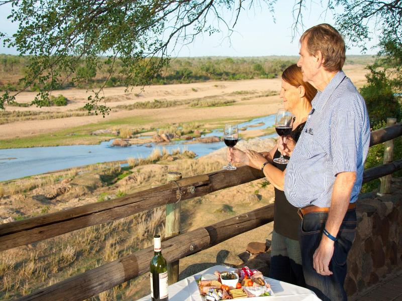 Mvuradona Safari Lodge image