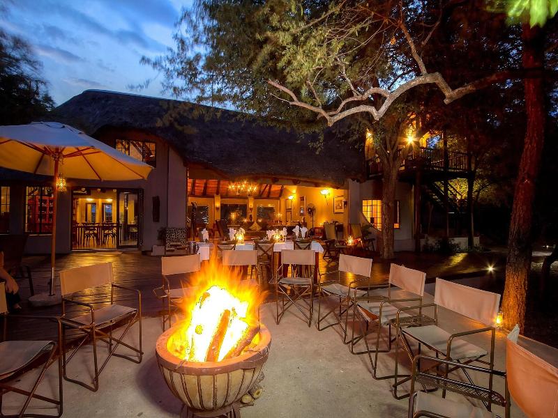 Mvuradona Safari Lodge image