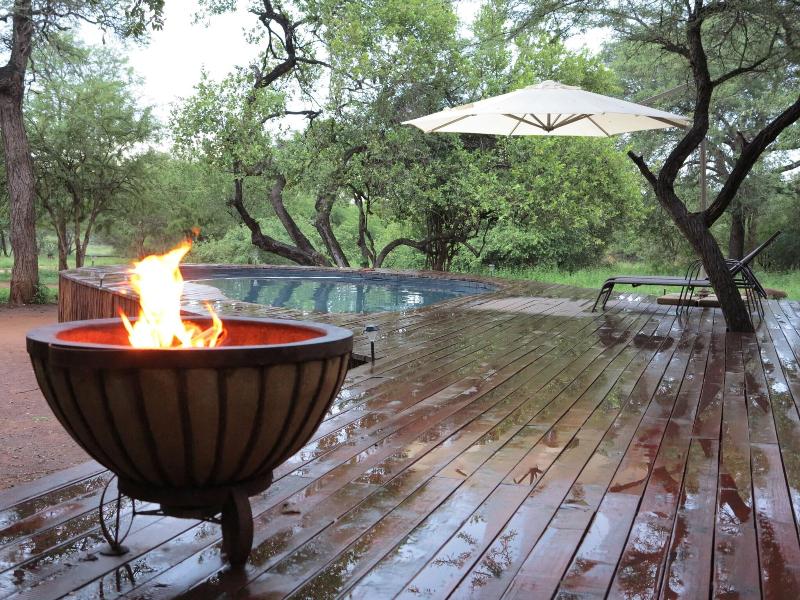 Mvuradona Safari Lodge image