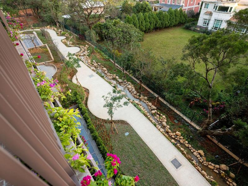 Fame Hall Garden Hotel image