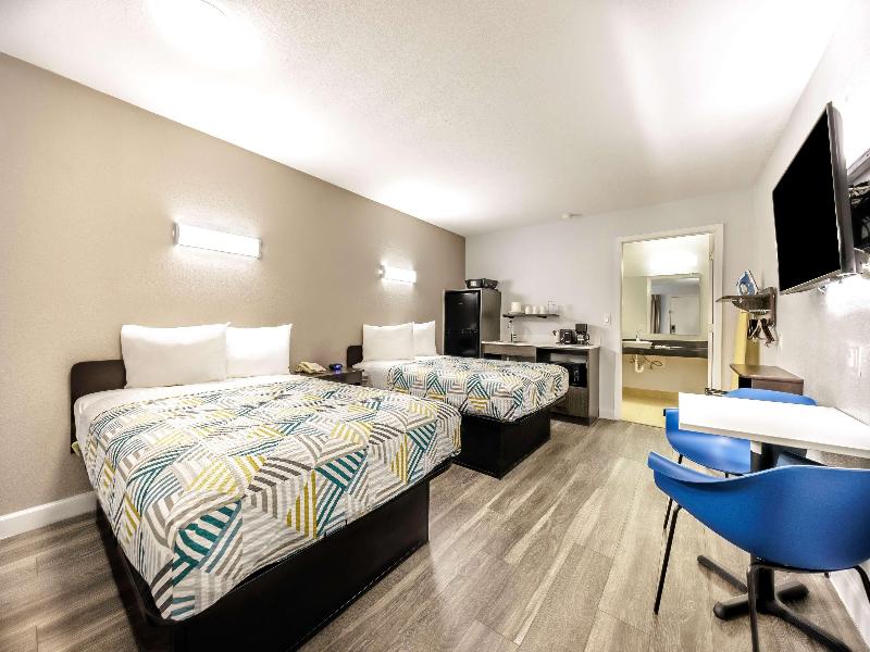 Motel 6 Fort Worth, TX - Convention Center image