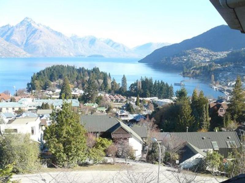 Balmoral Lodge image
