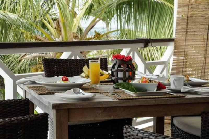 The Seaview Lodge image