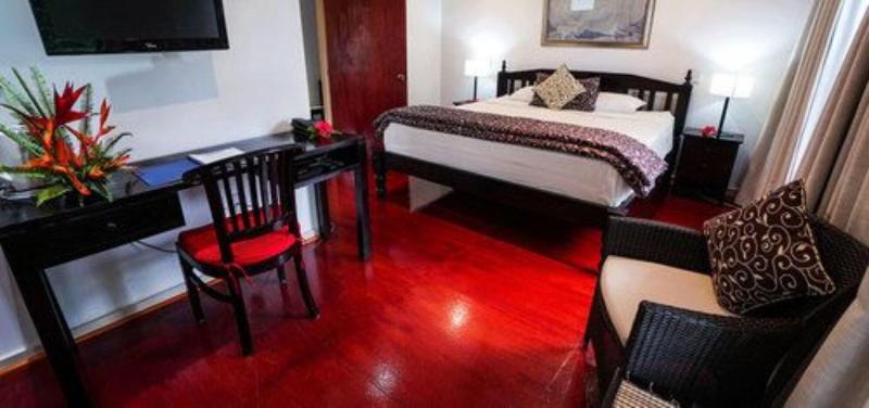 The Seaview Lodge image