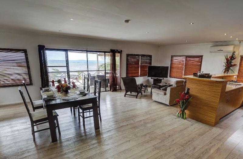 The Seaview Lodge image