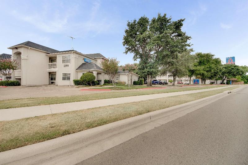 Studio 6 North Richland Hills, TX - Fort Worth image