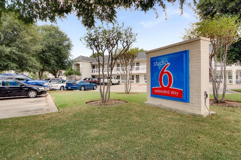 Studio 6 North Richland Hills, TX - Fort Worth image