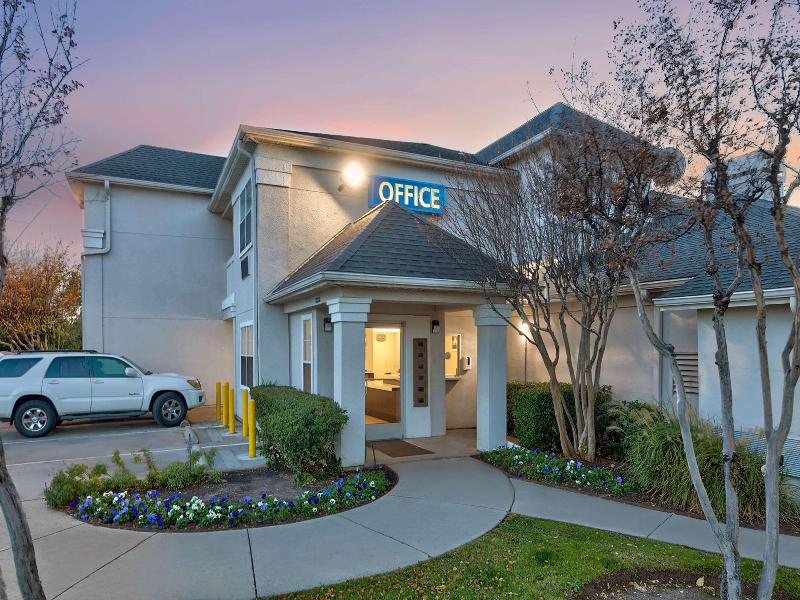 Studio 6 North Richland Hills, TX - Fort Worth image