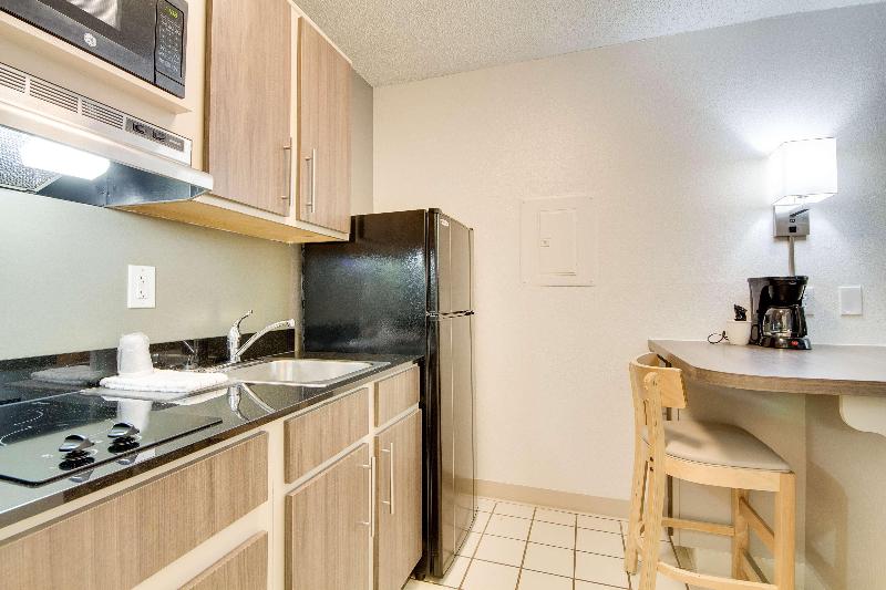 Studio 6 North Richland Hills, TX - Fort Worth image