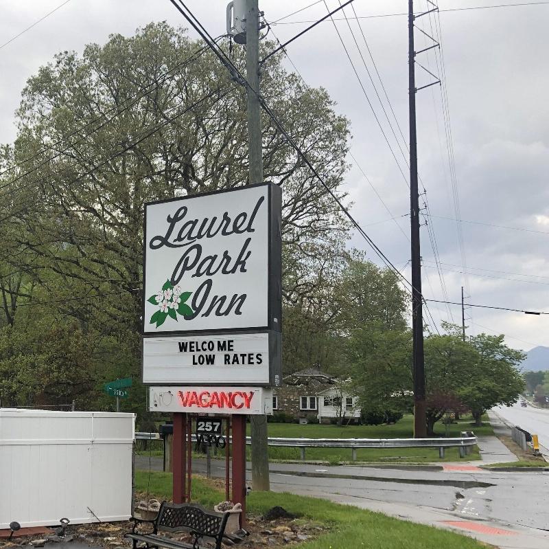Laurel Park Inn image