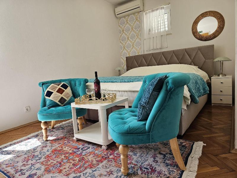 Adria Apartments image