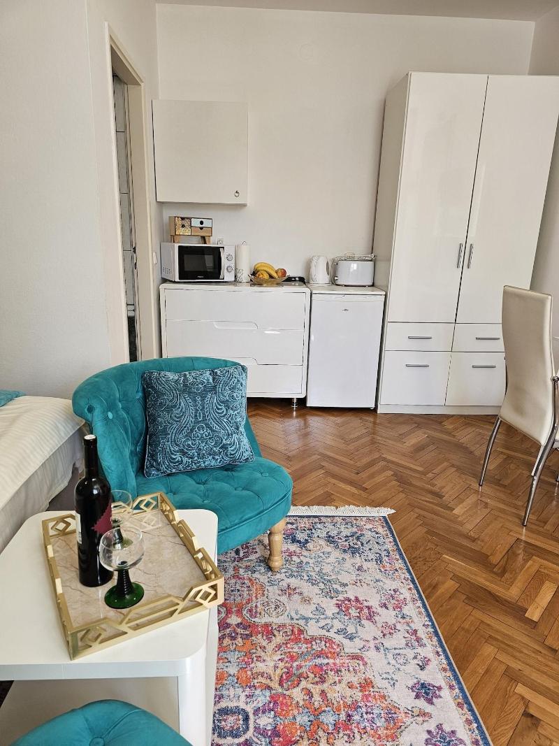 Adria Apartments image