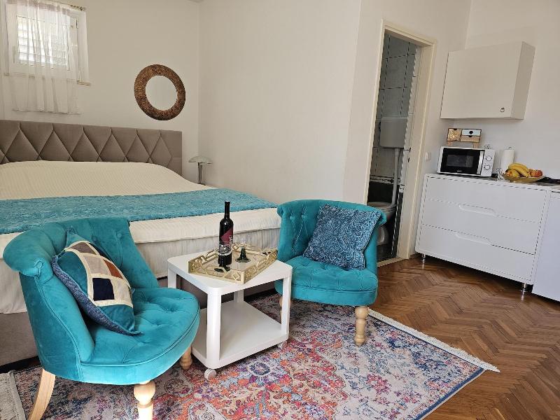 Adria Apartments image