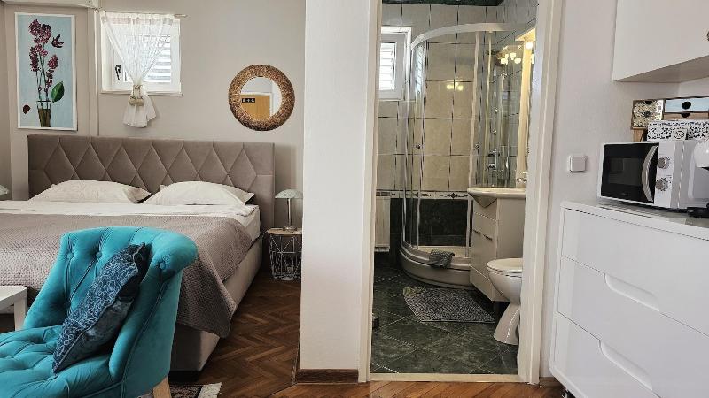 Adria Apartments image