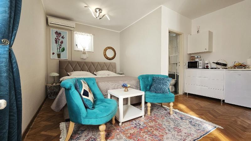 Adria Apartments image