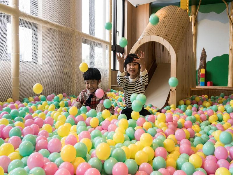 Evergreen Palace Hotel Chiayi image