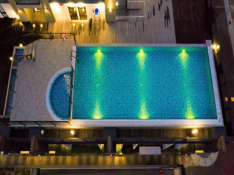 Evergreen Palace Hotel Chiayi image