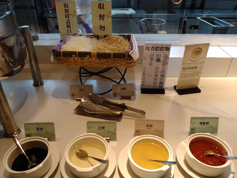 Evergreen Palace Hotel Chiayi image