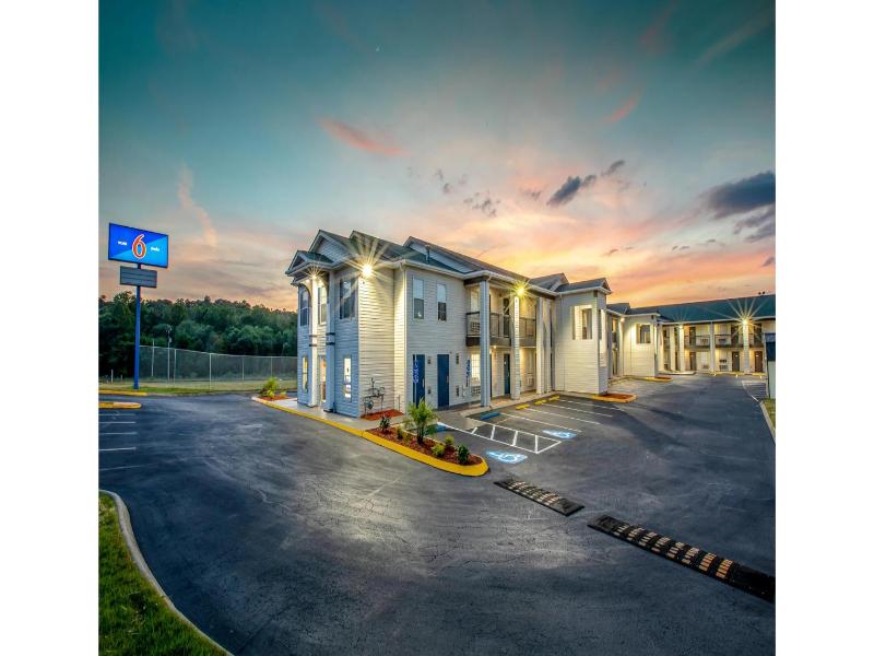 Motel 6 Greenville, Sc - I-85 Near Downtown image