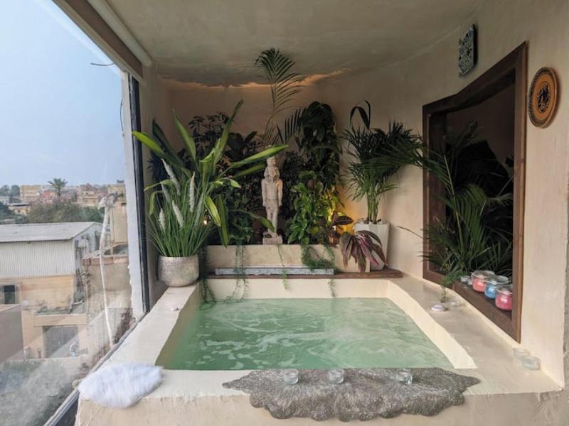 3 Pyramids View Inn image