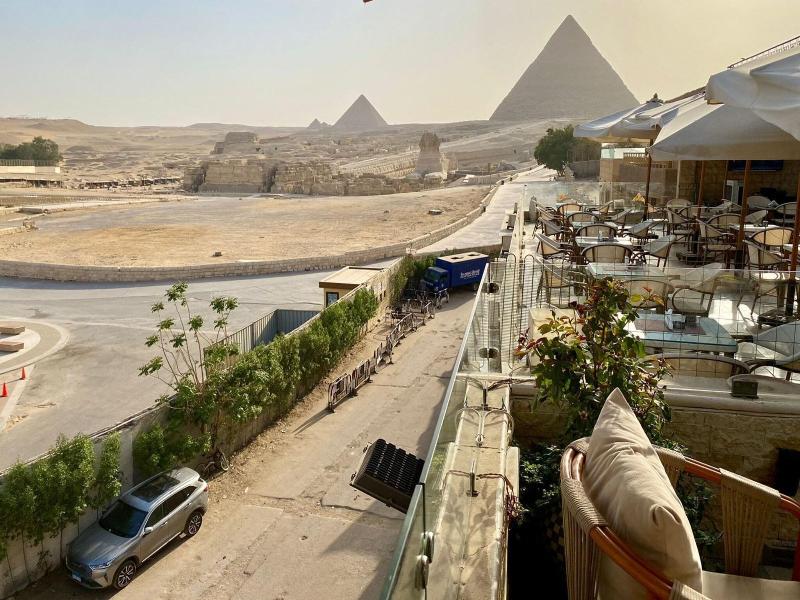 3 Pyramids View Inn image