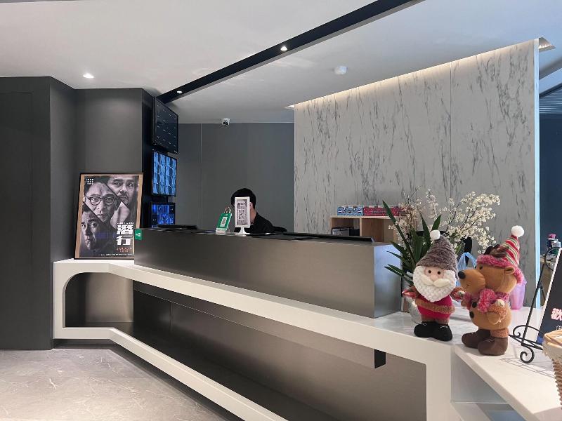 Paris Hotel image
